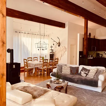 Διαμέρισμα Frank